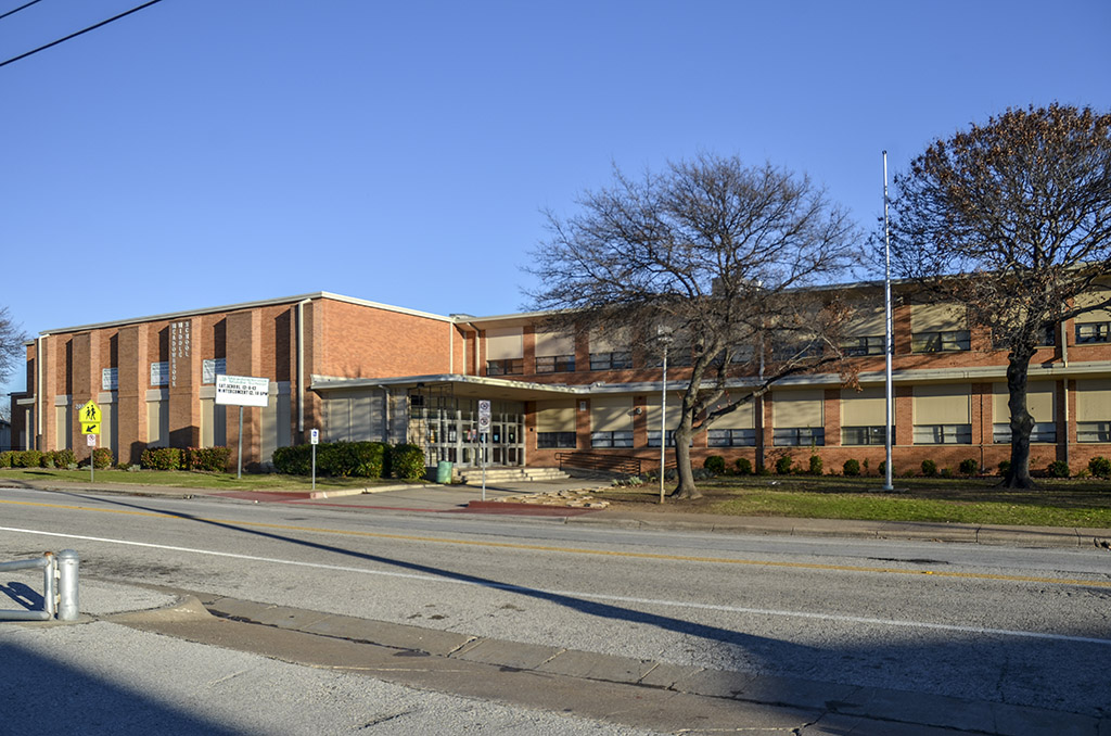 Meadowbrook Middle School Fort Worth ISD 2021 Bond Program